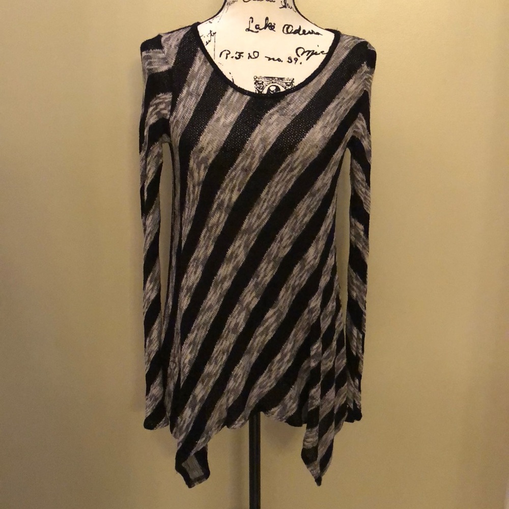 Chatoyant Black & Gray Striped Blouse